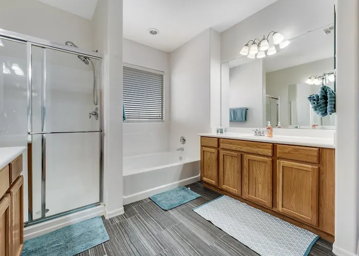 Westwing Retreat * Peoria